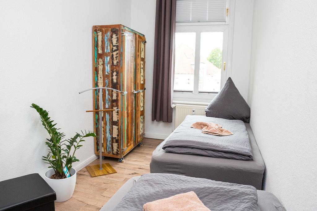 Uferpromenade Apartment Waren  Ngoại thất bức ảnh